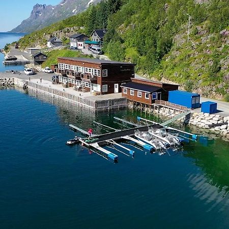 Ersfjordbotn Bryggeアパートホテル エクステリア 写真