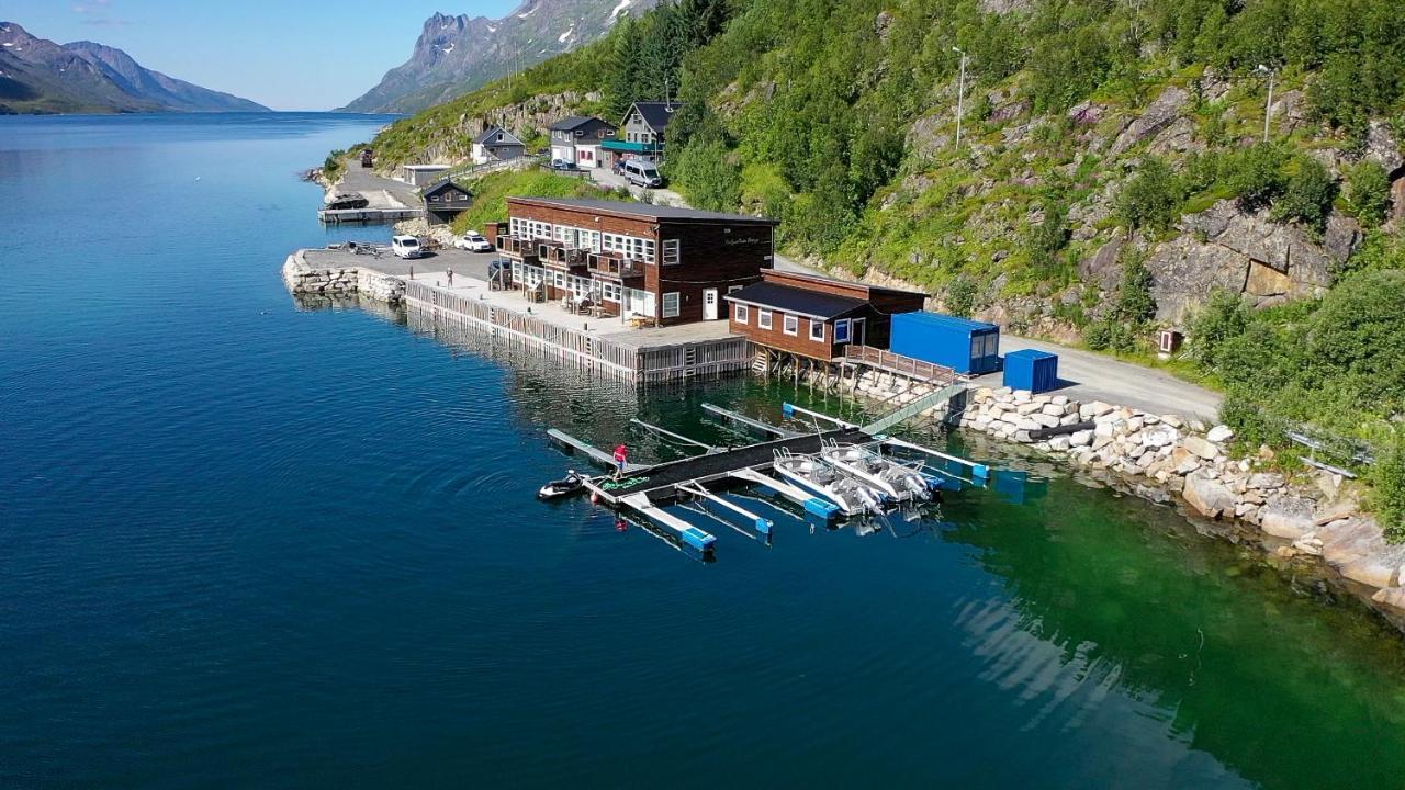 Ersfjordbotn Bryggeアパートホテル エクステリア 写真