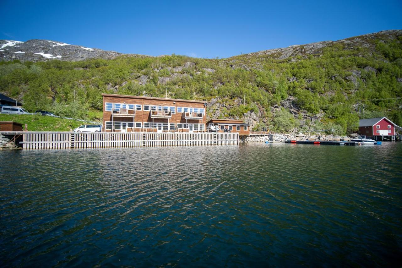 Ersfjordbotn Bryggeアパートホテル エクステリア 写真